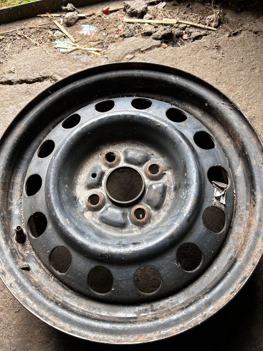 Колеса на авто вживані