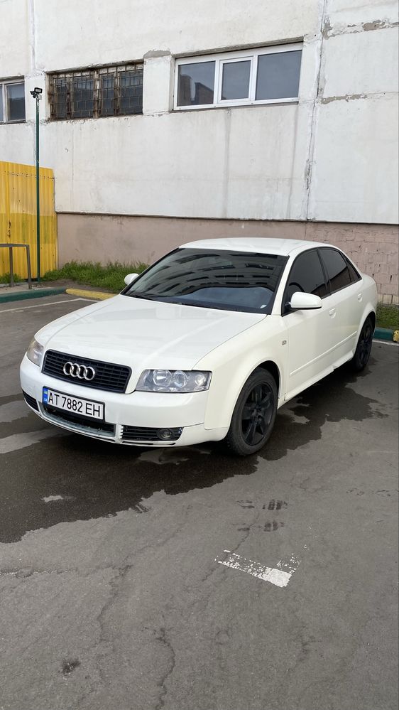 Продам свою машину ауді а4
