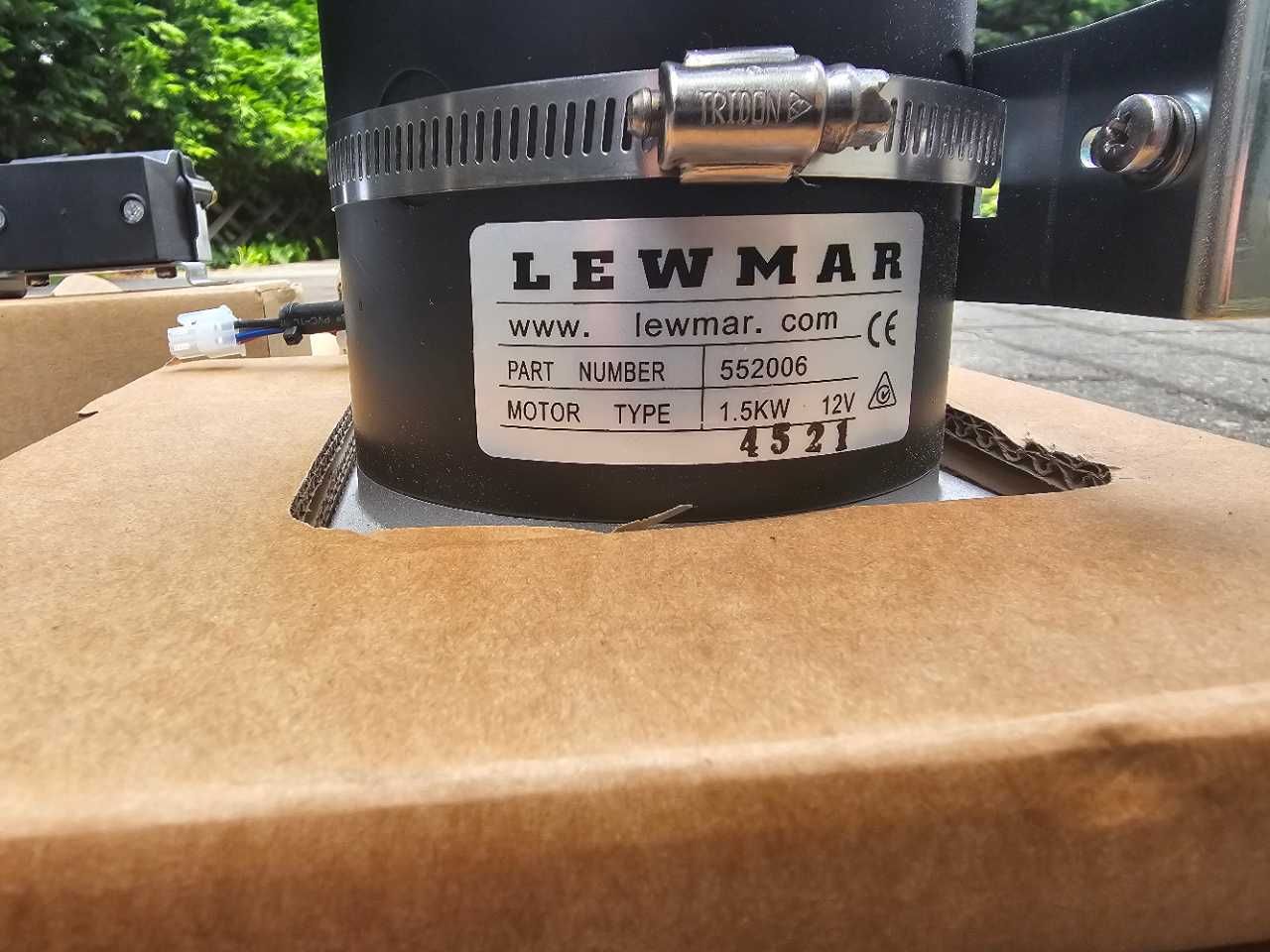 Ster strumieniowy LEWMAR 110 TT 1,5 KW