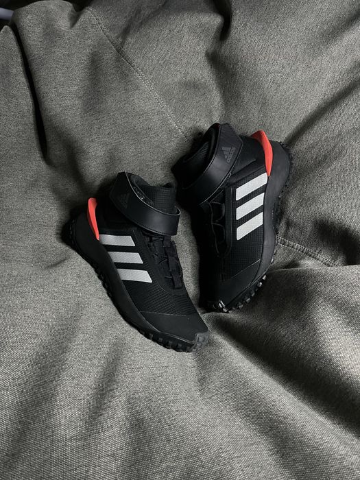 Кросівки ADIDAS FORTATRAIL 39 25 черевики адідас terrex  осінь