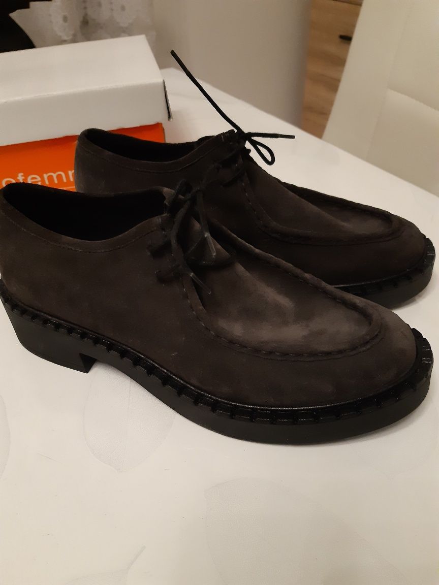 Damskie botki zamszowe