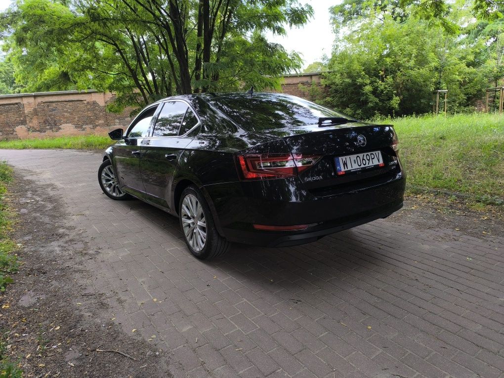 Skoda Superb 2.0 TDI Webasto 4x4