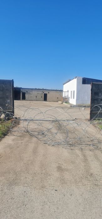 Продам базу з великою територією 40сот