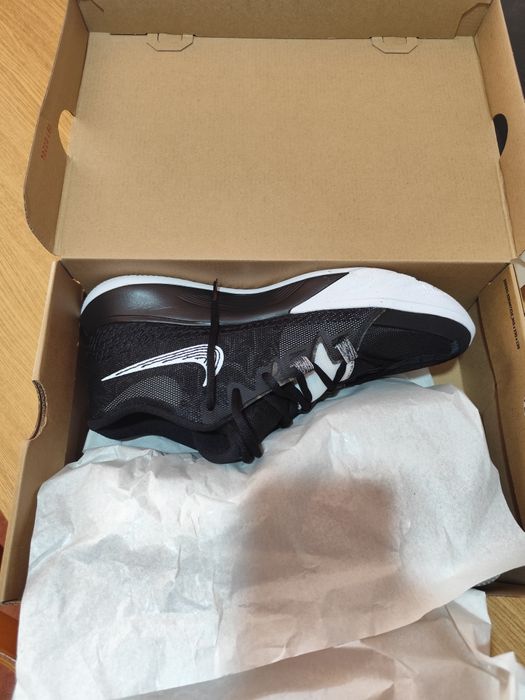 Tênis Nike Kyrie Flytrap VI