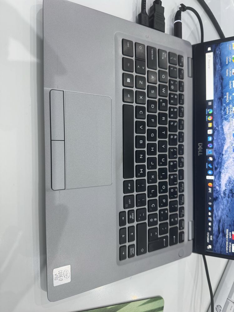 Dell 5410 i7 10610u