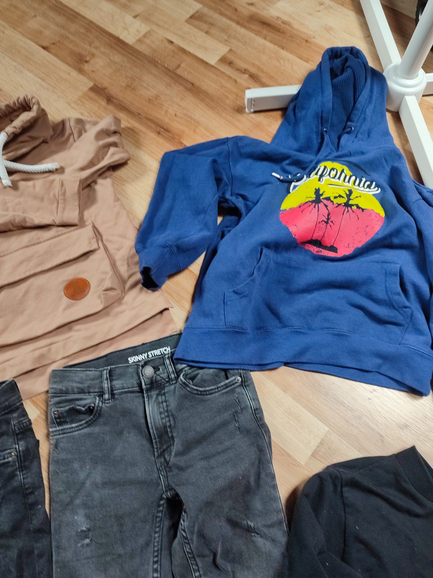 Paka dla chłopaka 134/140 chłopięce spodnie Zara mimi jeans bluza adid