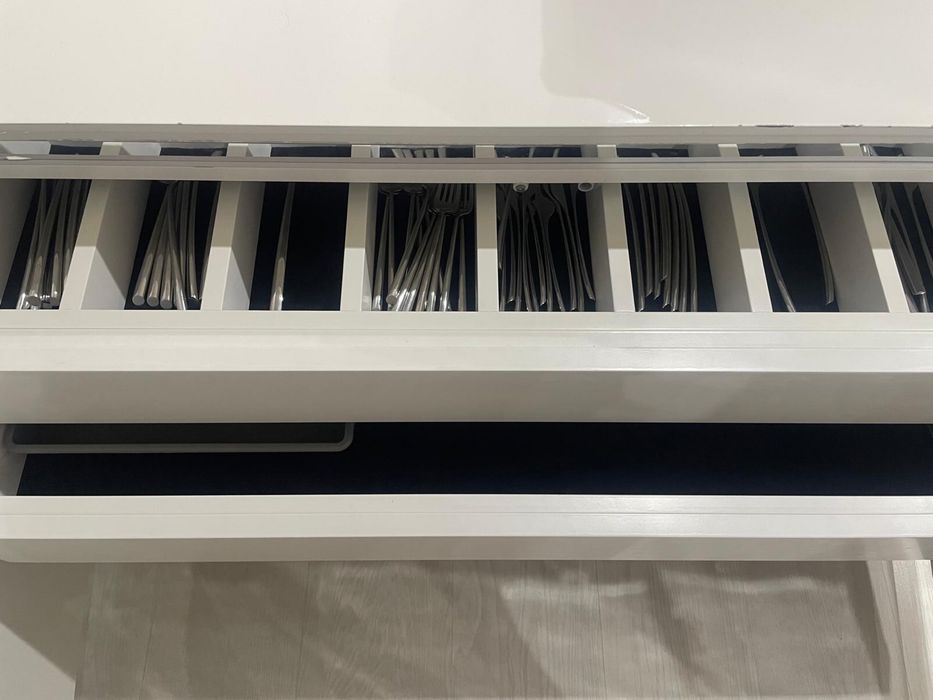 Móvel branco Lacado