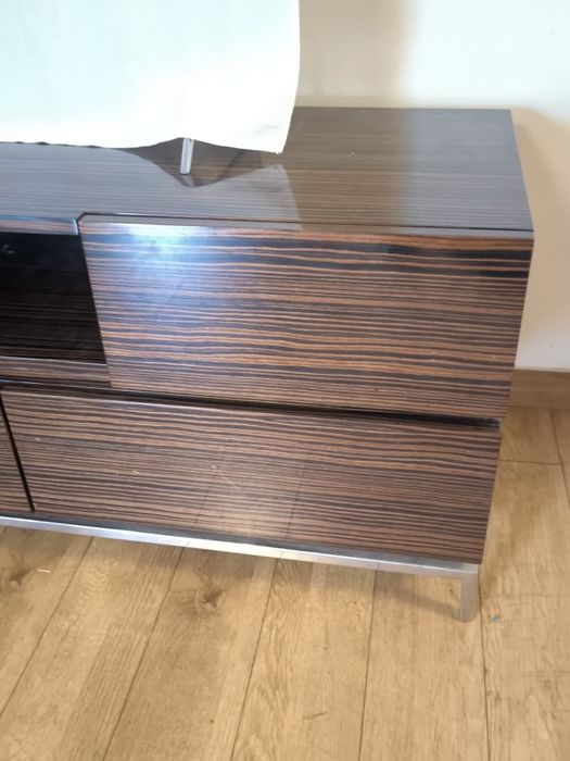 Consola móvel de Televisão TV