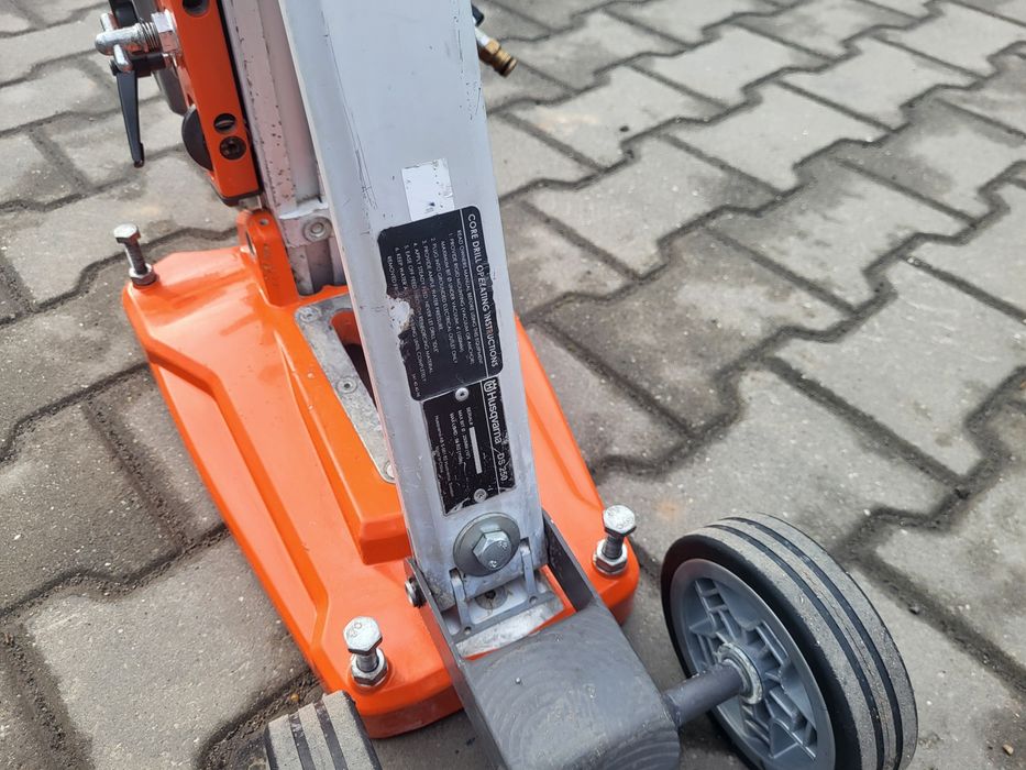 Wiertnica do betonu otwornica Husqvarna DM280+ statyw