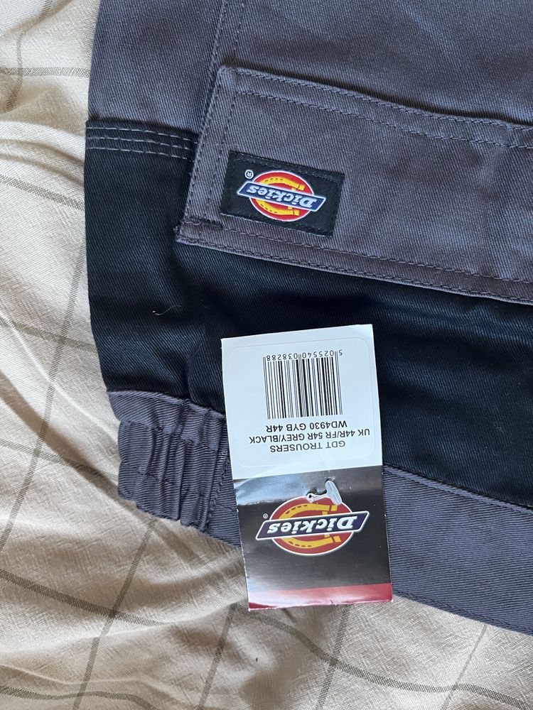 Ubranie robocze firmy Dickies