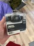 Petzl tactikka фонарик оригінальний новий.