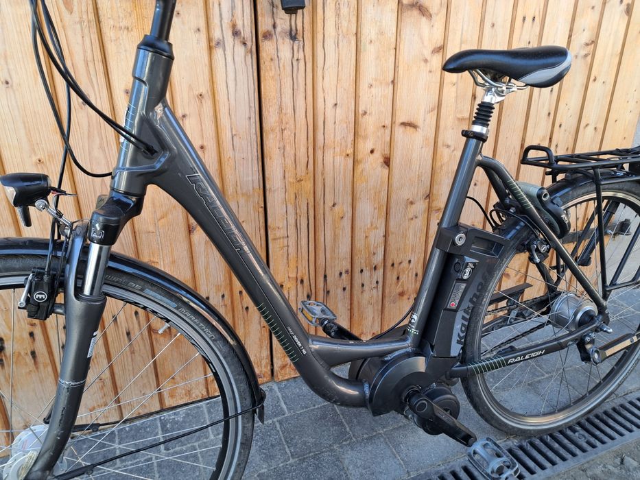 Rower elektryczny Raleigh Dover napęd centralny Gazelle Impulse L 55