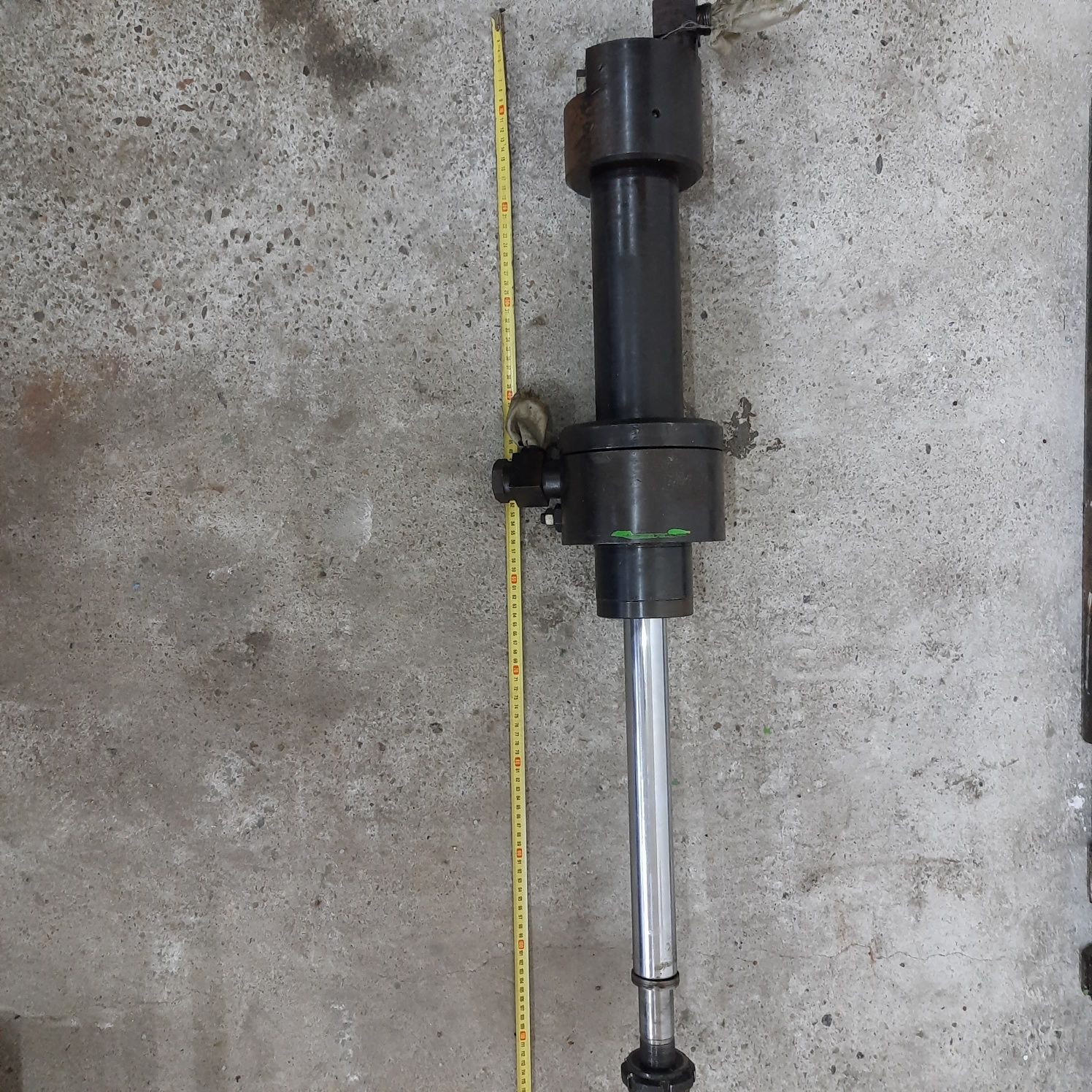 Siłownik hydrauliczny