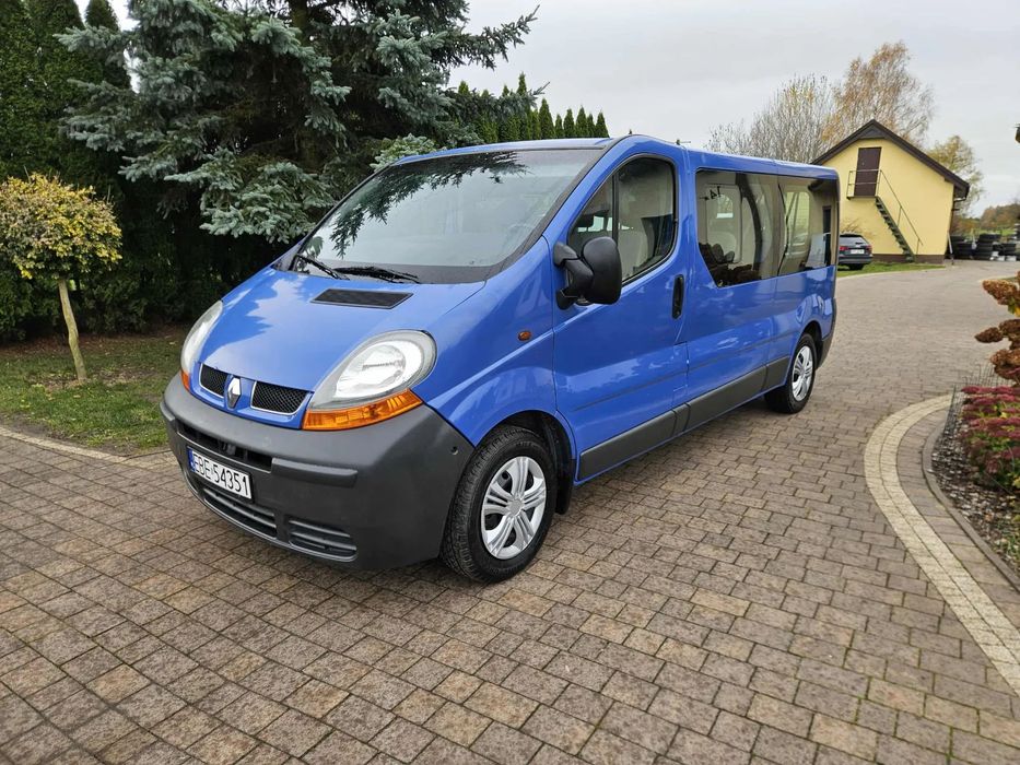 Renault Trafic 2.0 Benzyna | 9-osobowy | L2H1 | Zarejestrowany | Gotowy do jazdy
