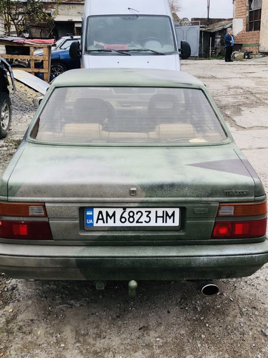 Продам мазда 626 2.0л