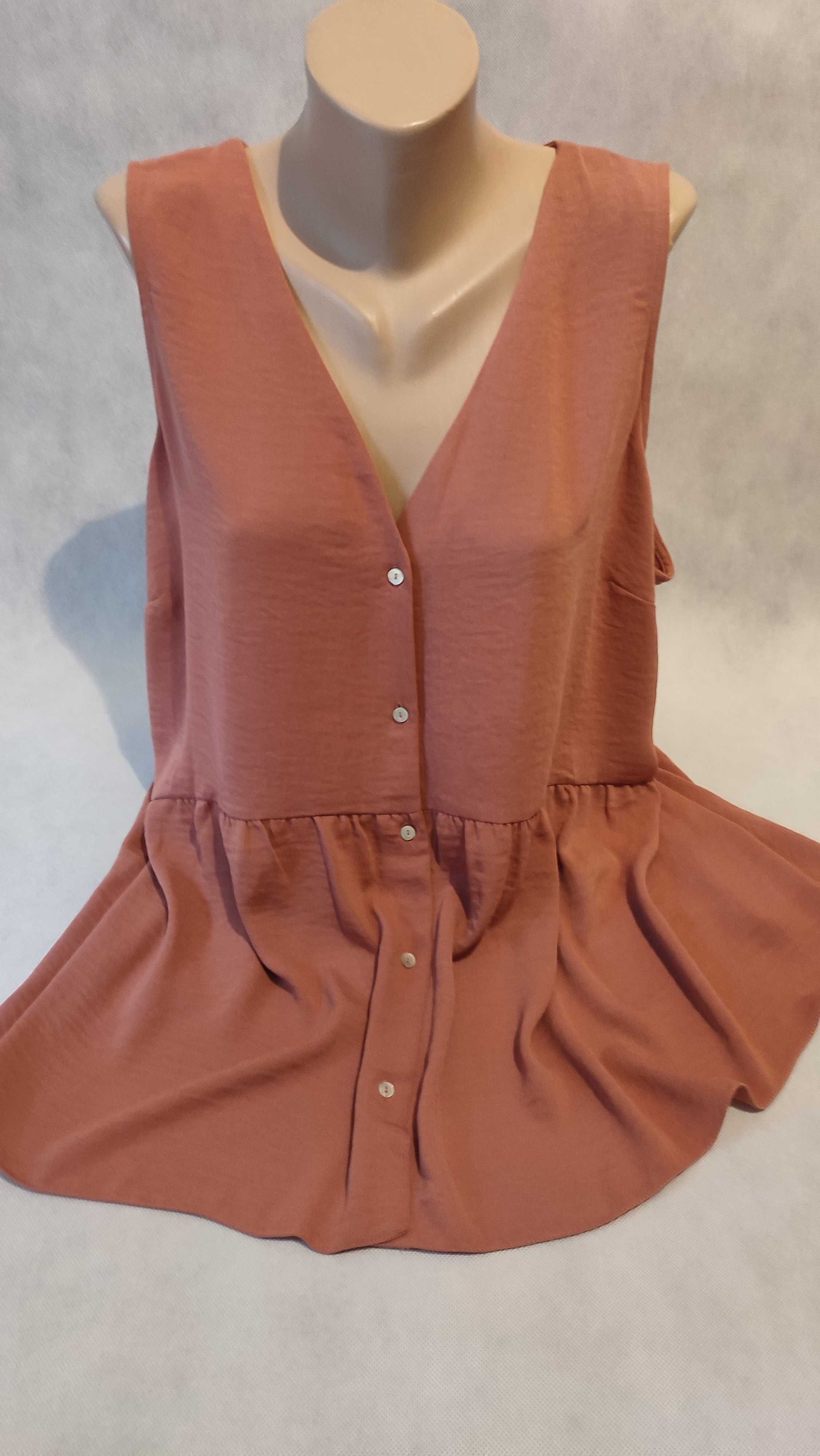 Bluzka damska bez rękawów dekolt V plus size zapinana na guziki