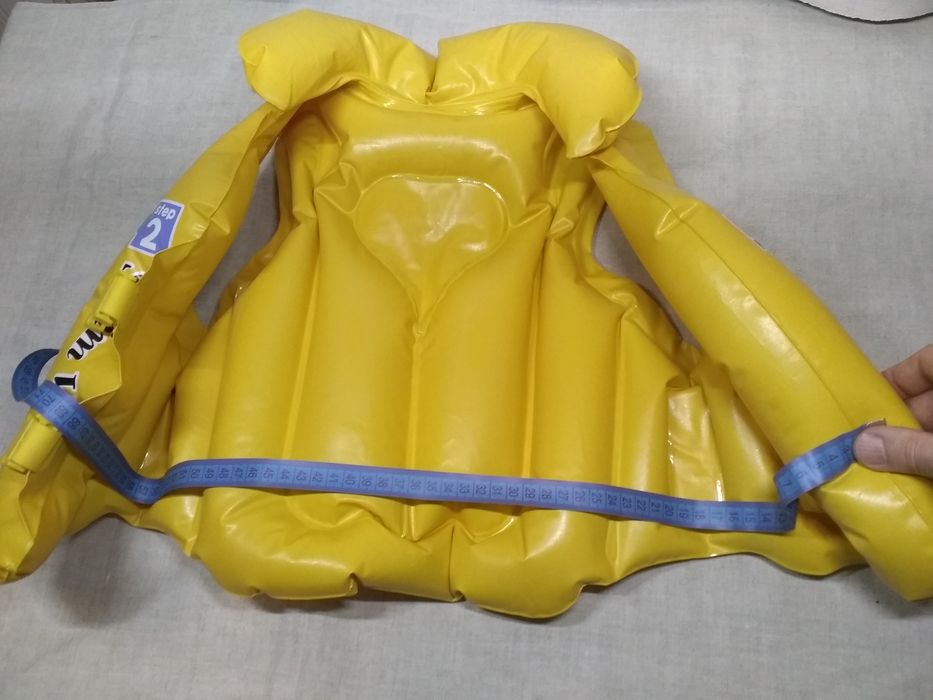 Надувний жилет дитячий Swim Vest "step 2"