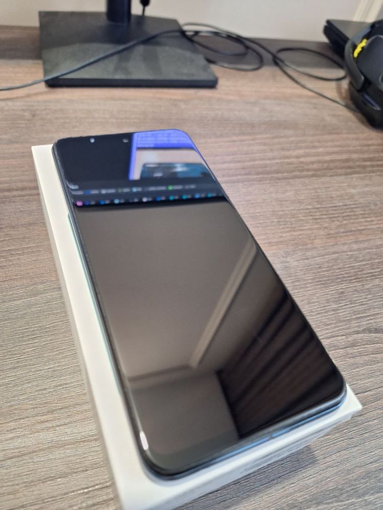 Продам Xiaomi Redmi Note 9 pro 6/128