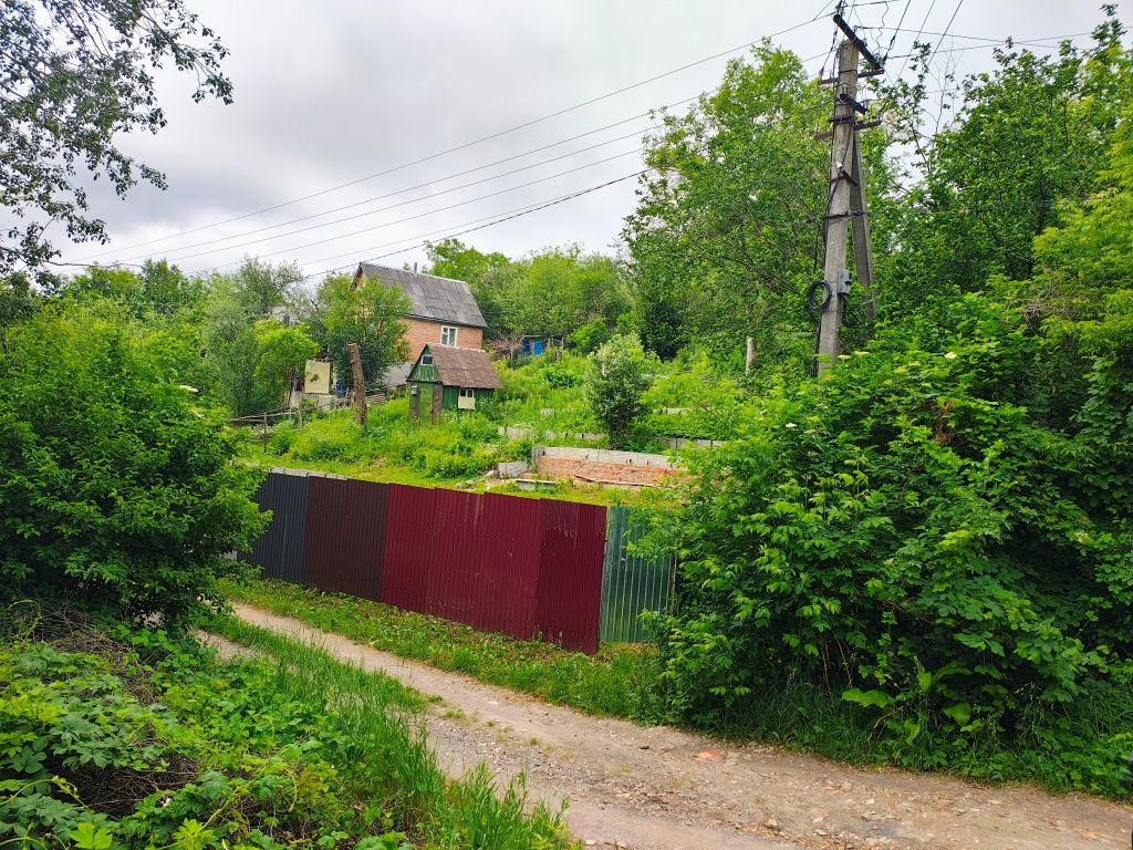 Продам участок в дачном кооперативе ,зелёный Гай ,