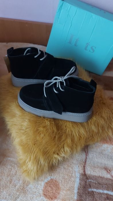 Жіночі, зимові, замшеві ботинки