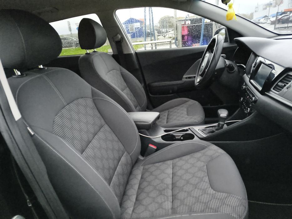 Кіа ніро KIA NIRO