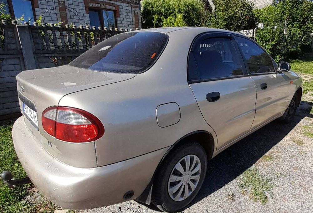 Продам ЗАЗ DAEWOO LANOS 1.4 газ бензин