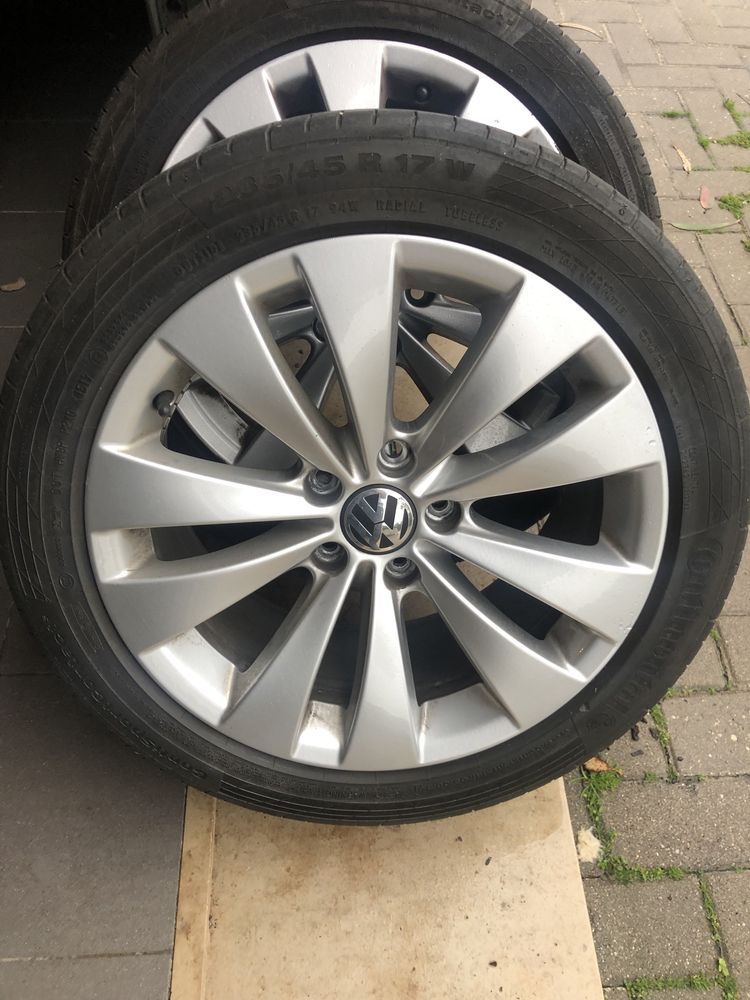 Jantes originais VW 17” com pneus