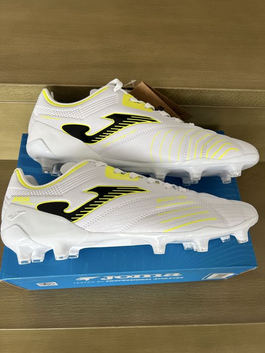 Chuteiras JOMA - Score
