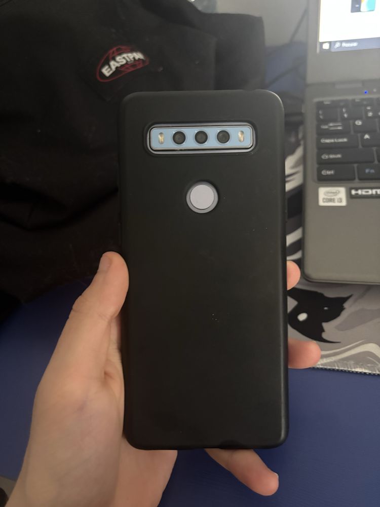 Tcl 10 SE usado