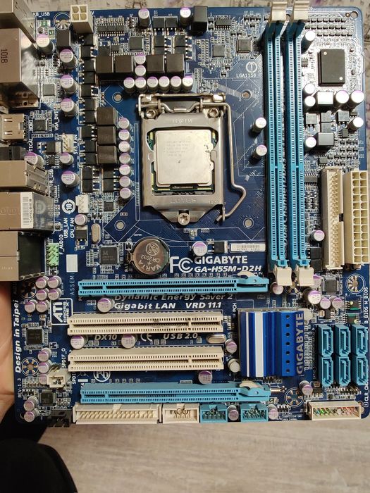 Увесь набор лотом за 1000грн продам
Дешеві Материнська плати Asus p887