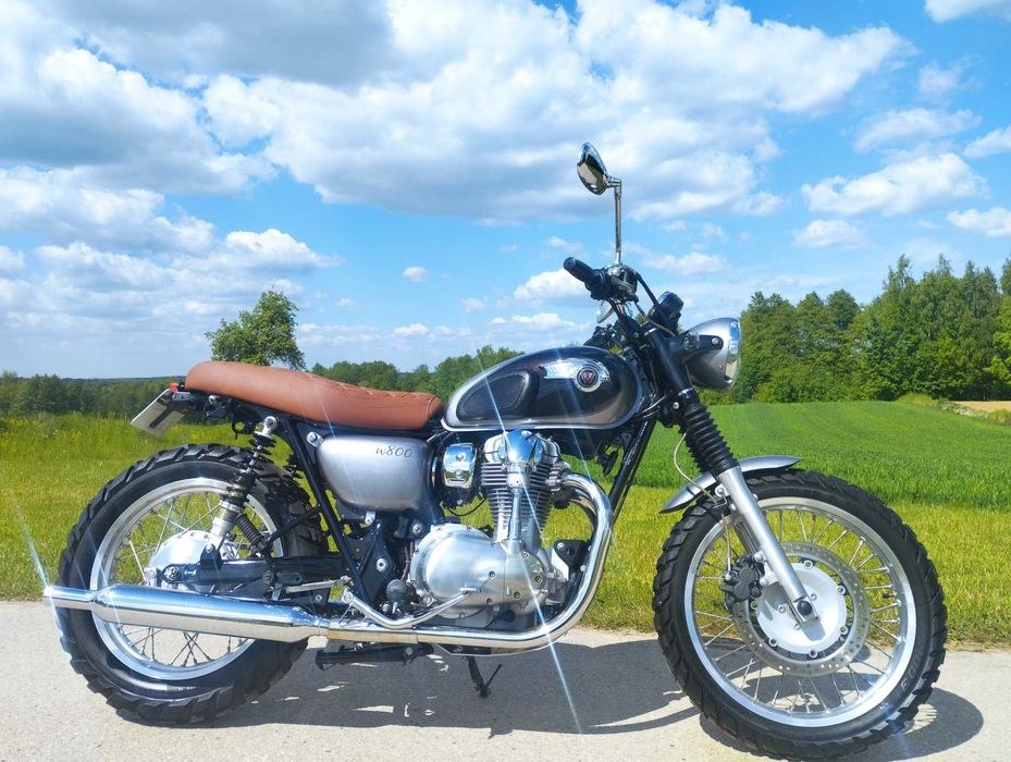 Kawasaki w800 Cafe racer scrambler A2 Bonneville Vulcan Virago