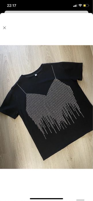 Нова Оверсайз футболка з стразами