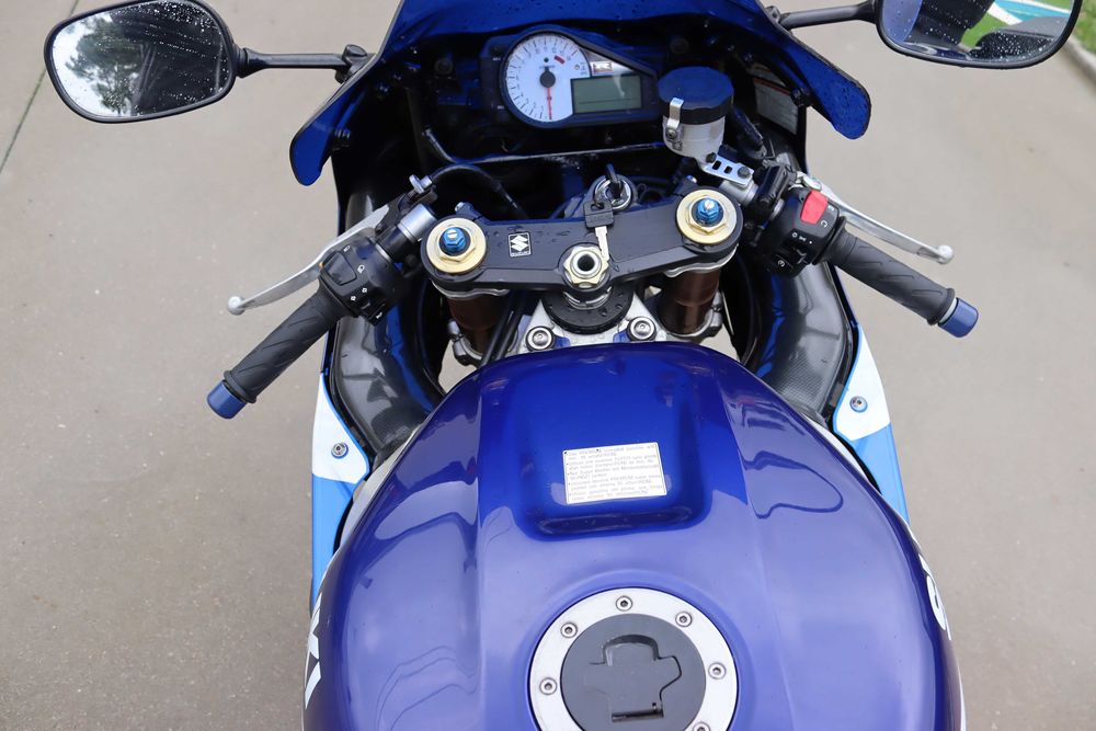 Suzuki GSXR 1000 K2 Impecável