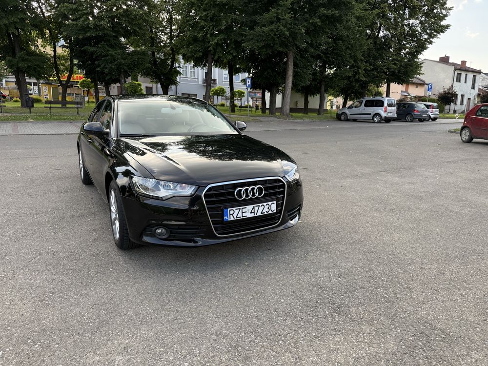 Audi A6 C7 sedan
