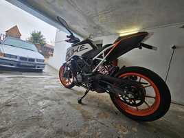 2024 KTM Duke 125