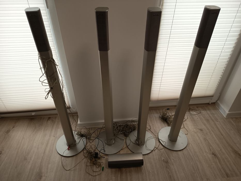 Zestaw glosników +subwoofer + wieża