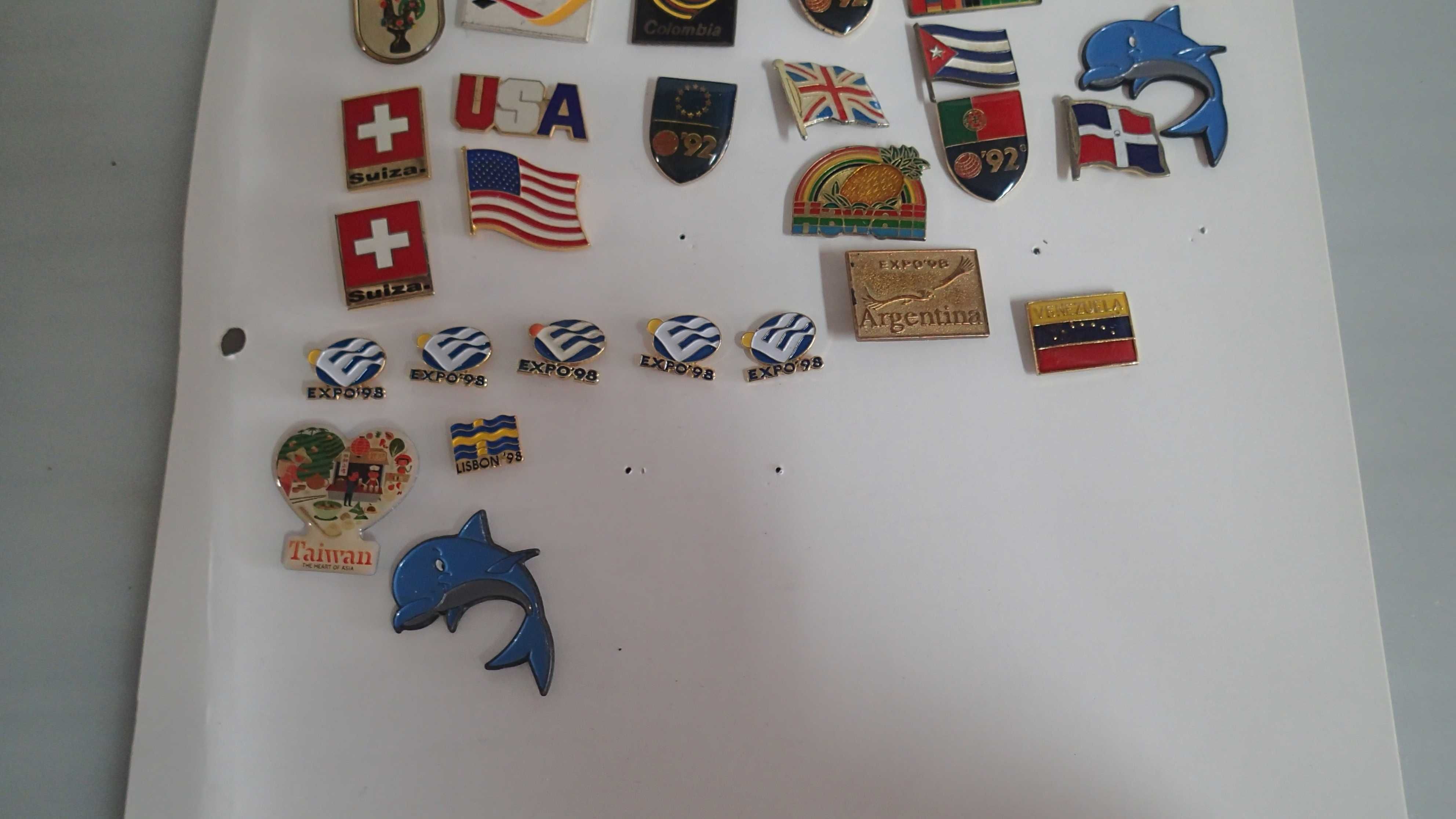 Pins da Expo 92,98 e Paises, Bebidas , Delta Café e Musica