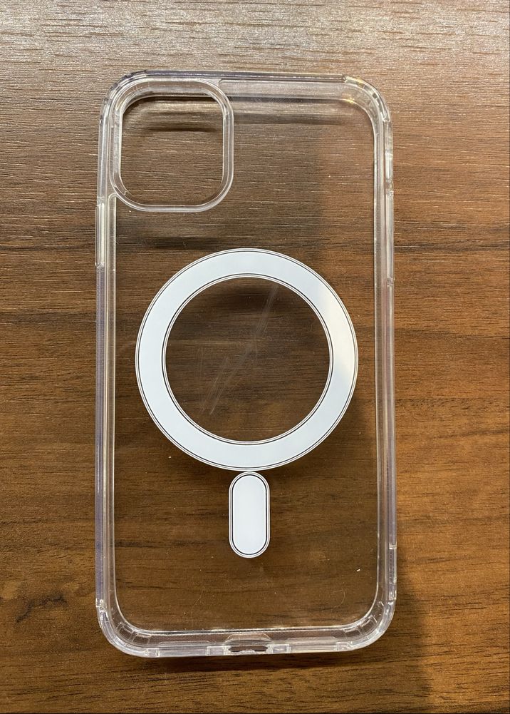 Etui do iPhone 11, 12/12 pro, 13, 14, 15. Przezroczyste, z MagSafe.