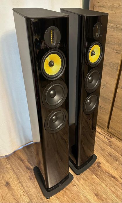 Kolumny podłogowe Elac