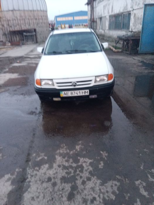 Продам автомобіль  ОПЕЛЬ АСТРА F