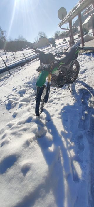 Продам гарний обслужений мотоцикл