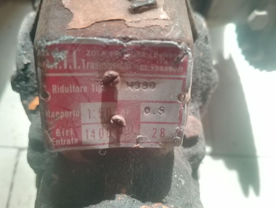 Продам редуктор 1:50