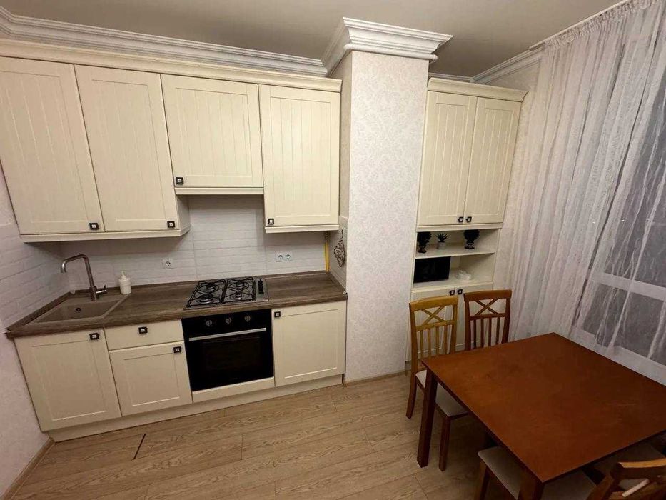 Оренда 1-кім. квартири. вул. Наукова