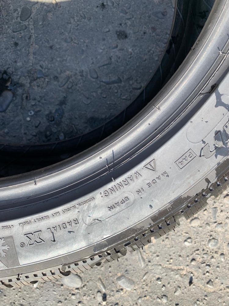 Шини 235/45 R17 Michelin 7,8мм, зима, 2023р