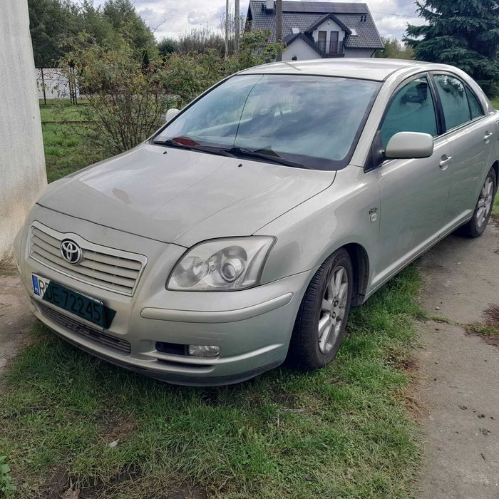 Toyota avensis 2.0