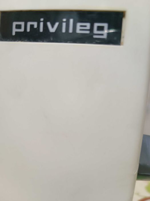 fiambreira em excelente estado