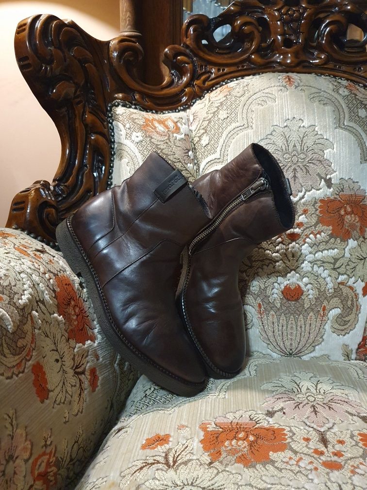 Buty skórzane sztyblety Gino Rossi 40