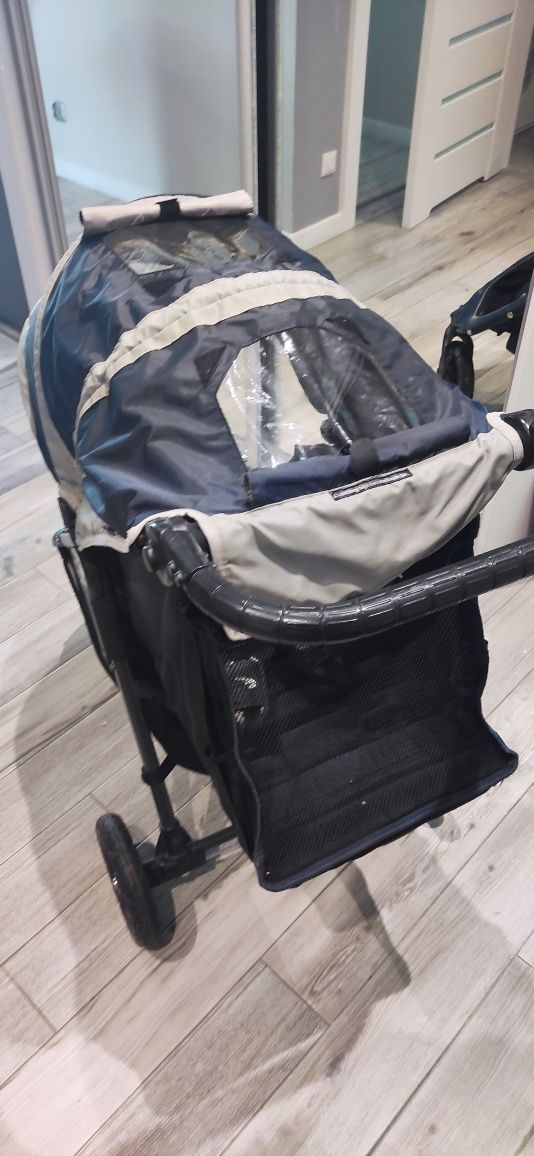 Wózek spacerowy z gondolą Baby jogger city mini  gt