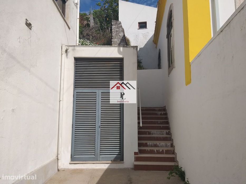 Escritório no Centro de Montemor-o-Velho (V858JB)