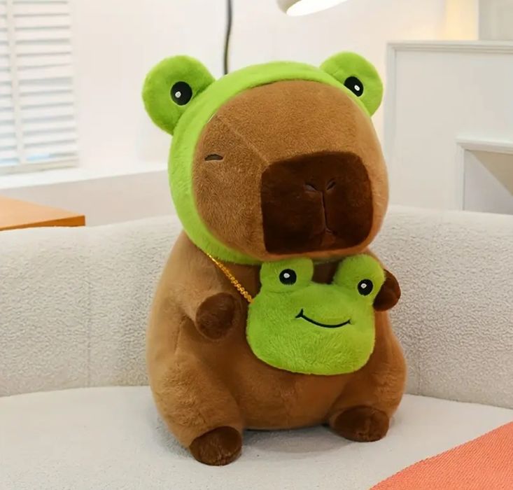 Дуже мила Капібара з сумочкою